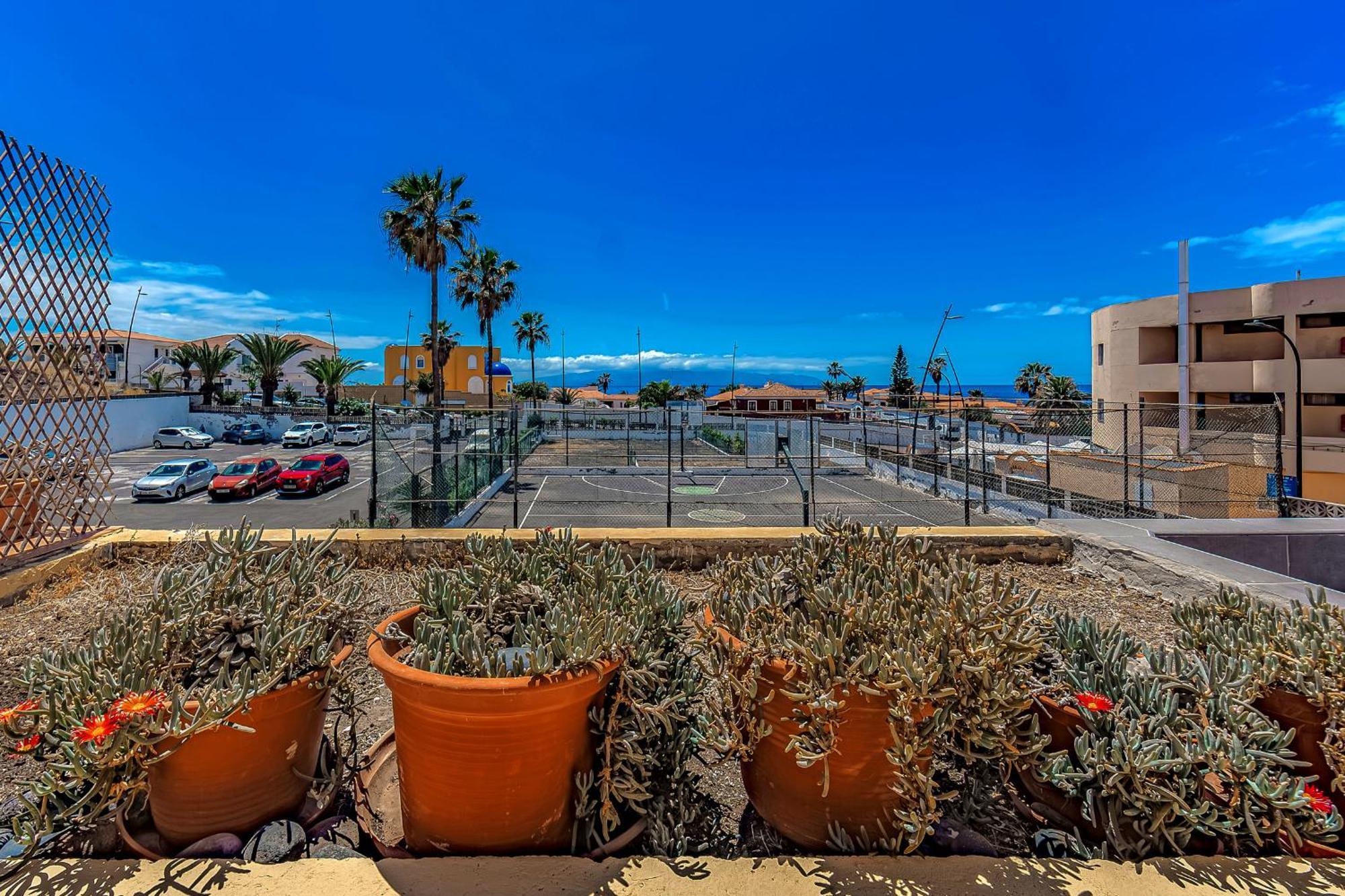 Newly Renovated Studio 2 Min From Playa La Arena Пуерто-де-Сантьяго Екстер'єр фото